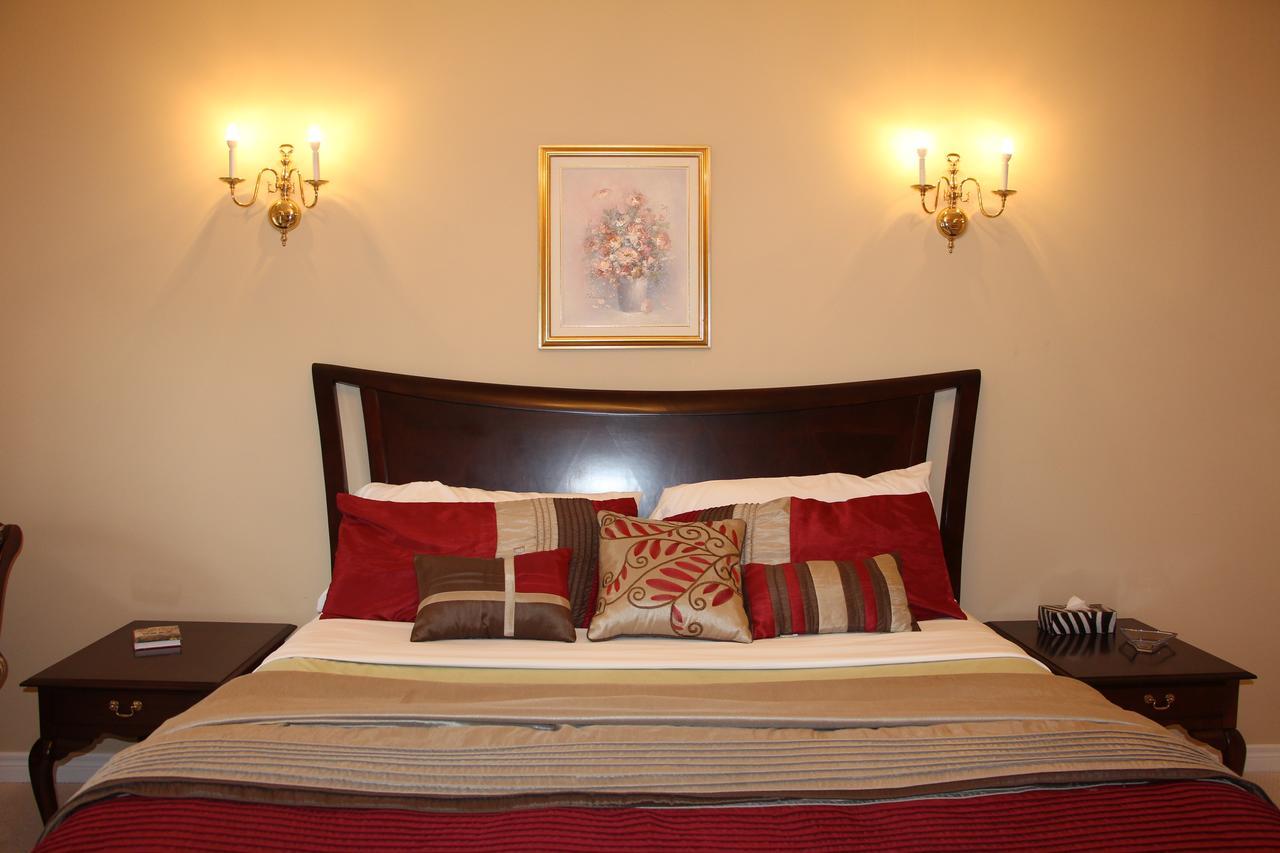 The White House Boutique B&B Niagara-on-the-Lake Ngoại thất bức ảnh