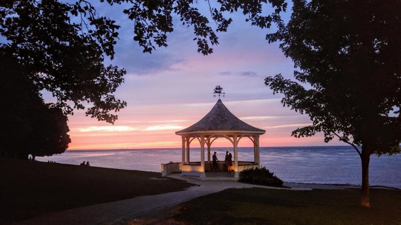 The White House Boutique B&B Niagara-on-the-Lake Ngoại thất bức ảnh